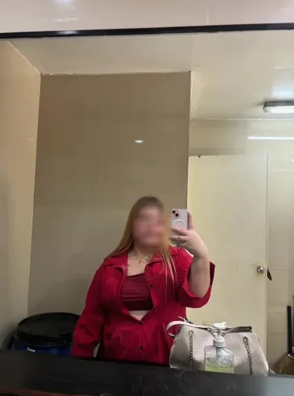 Daisy, 26