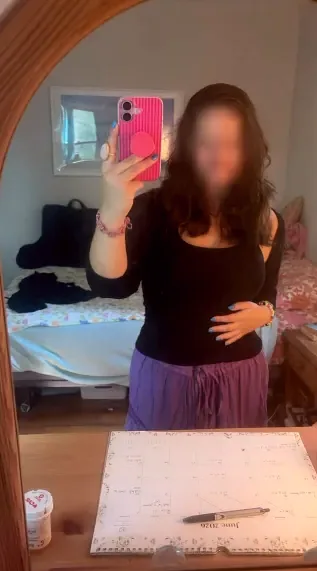Eilidh, 27