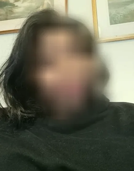 Evie, 34