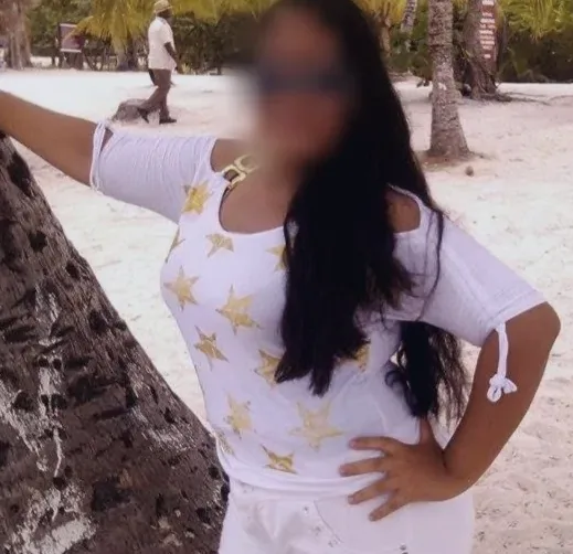 Lucy, 28