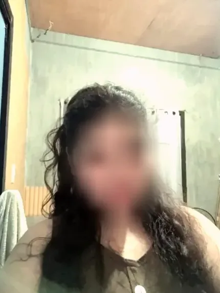Priya, 20