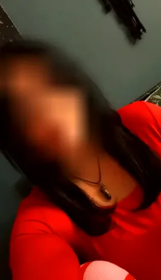 Rachel, 30