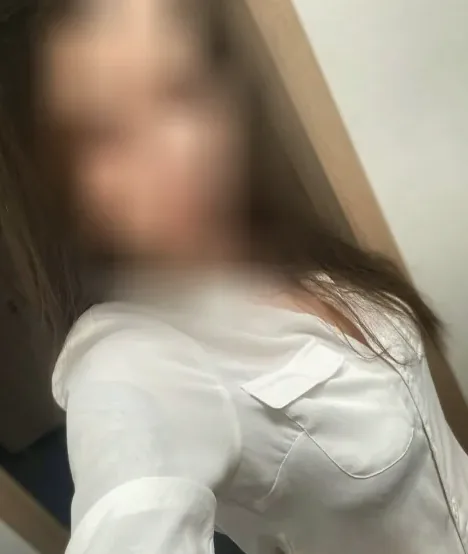 Rhian, 24
